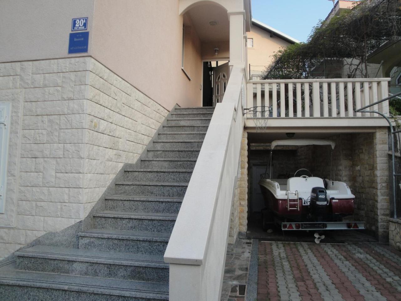 Apartment Svrco Zaboric Ngoại thất bức ảnh