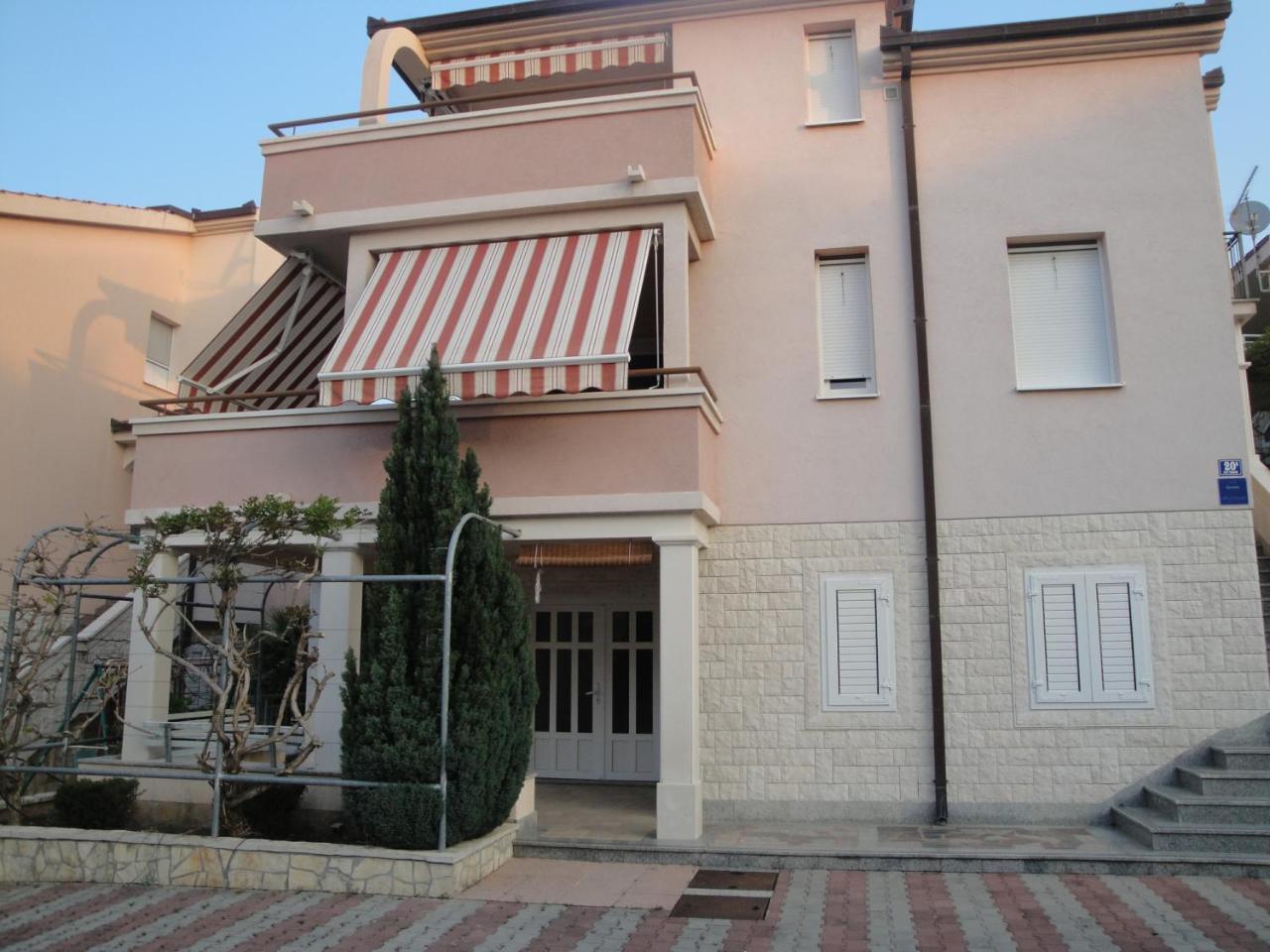 Apartment Svrco Zaboric Ngoại thất bức ảnh