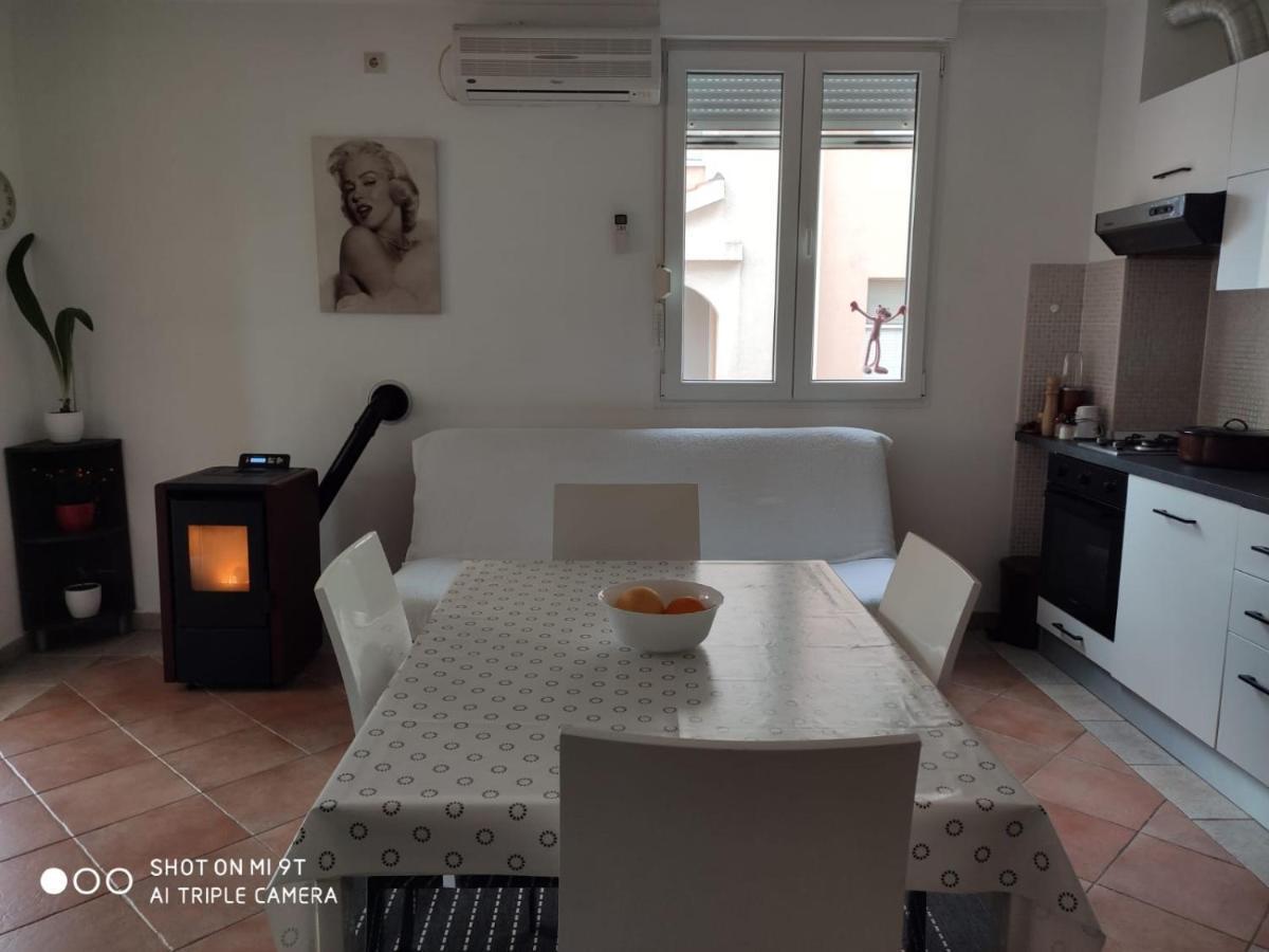 Apartment Svrco Zaboric Ngoại thất bức ảnh