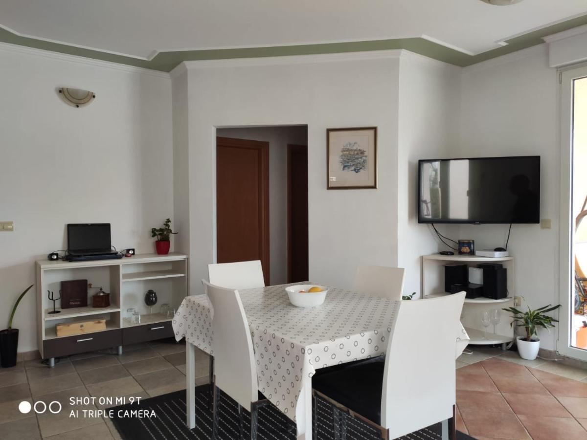 Apartment Svrco Zaboric Ngoại thất bức ảnh