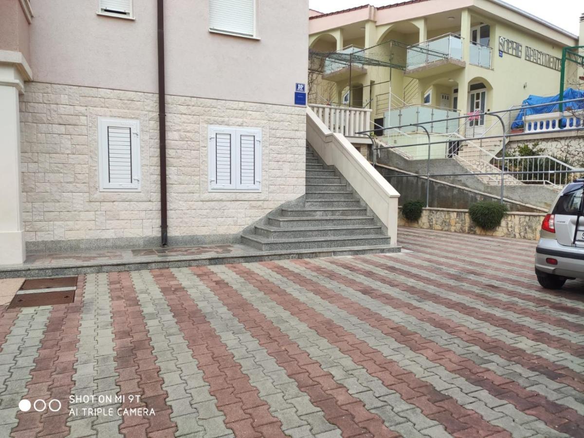 Apartment Svrco Zaboric Ngoại thất bức ảnh